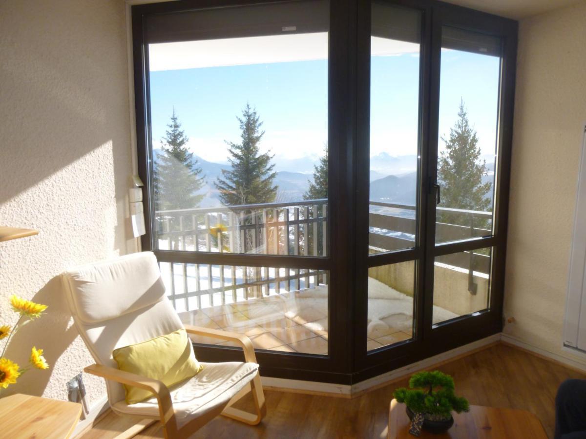 Studio entier au calme avec vue panoramique exceptionelle à 1500m Comboursiere Exterior foto